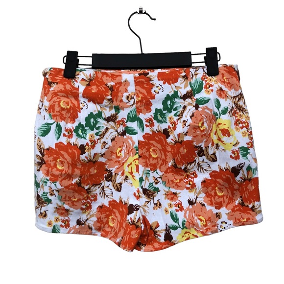 Fifty Street Orange & Yellow Floral Shorts New - Picture 4 of 5